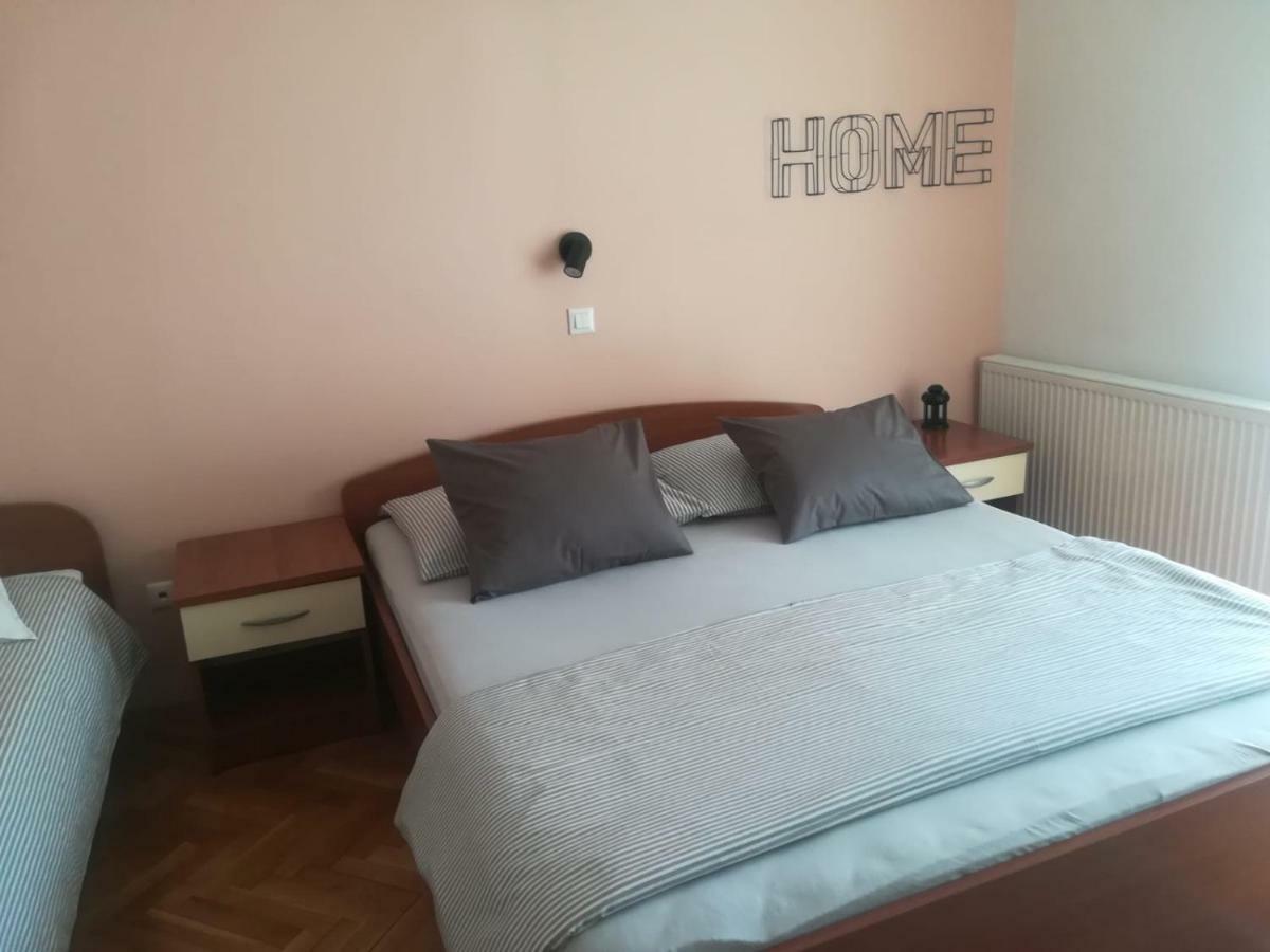 Vila Snjezana Tučepi Екстериор снимка